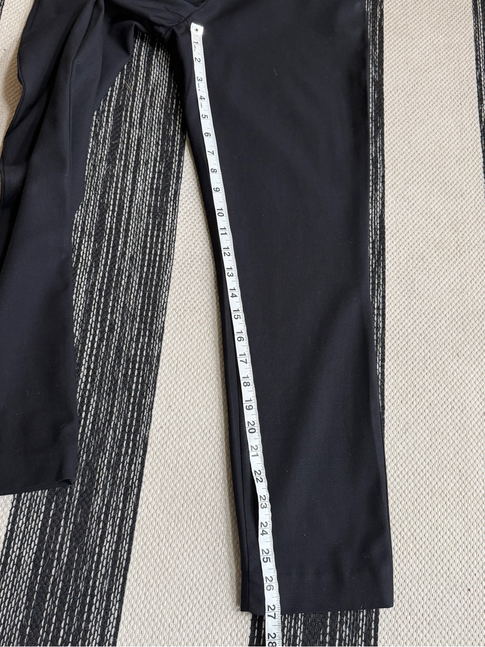 Everlane Women's Wool Blend Black Dress Pants - Slim Tailored Style Size 2 - Picture 7 of 7
